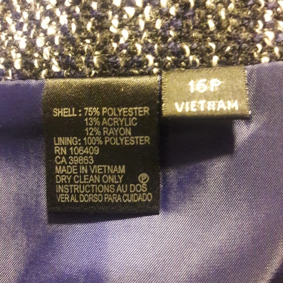 Tahari skirt - Picture 3 of 5